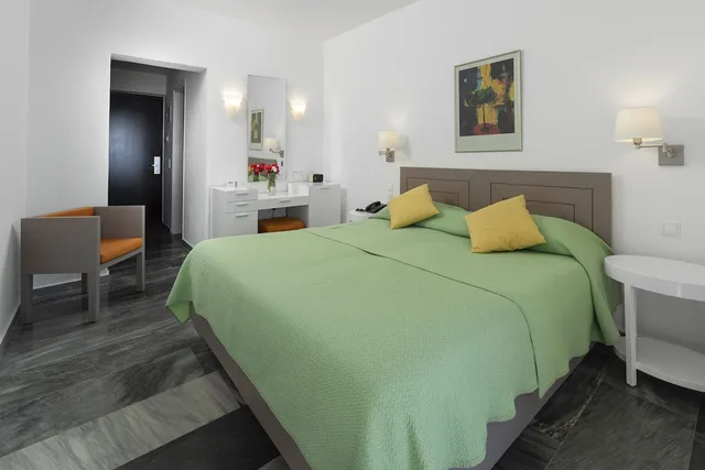 Standard, Twin Beds, Sea View, Pool Floor، Perrakis 1/6