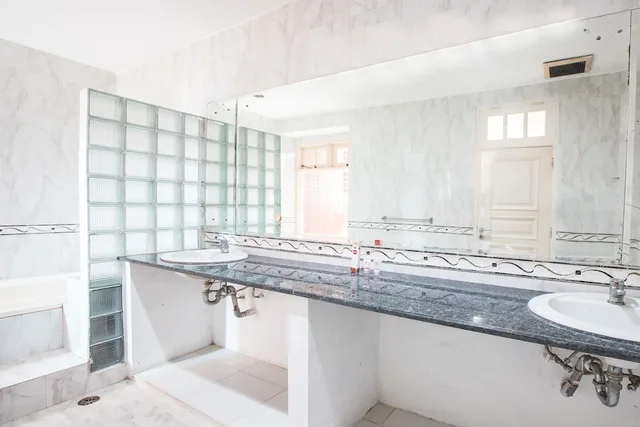 جناح ديلوكس بسرير مزدوج، Oyo 332 Residence G17 4/5