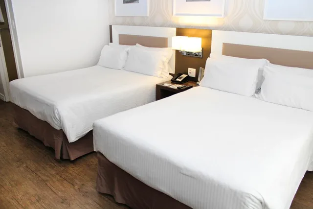 غرفة بسريرين منفصلين، Holiday Inn Belo Horizonte Savassi 1/1