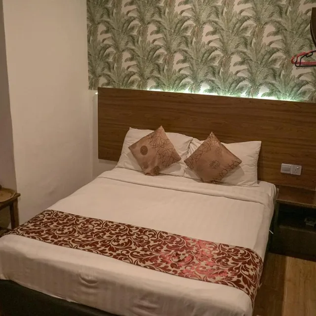 غرفة قياسية بسرير مزدوج، Highlanders Hotel 5/10
