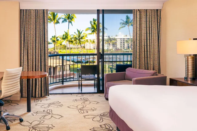 Room, King Bed, Ocean Front, Hilton Waikoloa Village 2/4