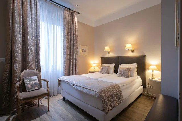 غرفة كلاسيكية بسرير مزدوج، Grand Hotel Bristol 2/2