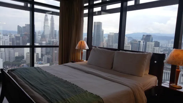 شقة بسرير كينج وثلاثة أسرّة بغرفتي نوم، Grand Service Apartment @ Times Square 1/1