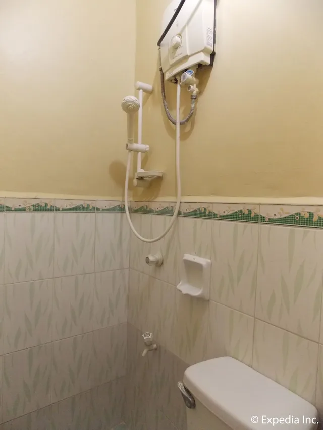 Standard, Double Bed, Gv Hotel Talisay 3/4