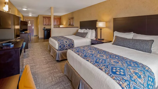 جناح بسريرين كوين لذوي الإعاقة، Best Western Plus Ponderay Mountain Lodge 4/5
