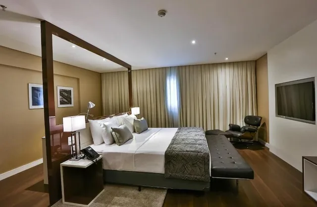 Room Business Class King, Quality Flamboyant Goiania 2/4