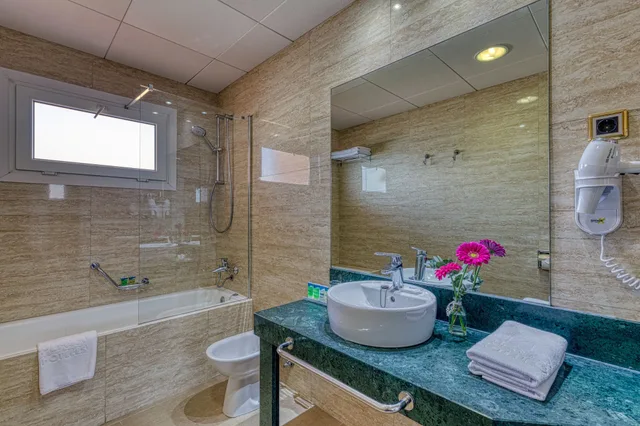غرفة سوبيريور بسريرين مزدوجين بشرفة، Playadulce Hotel 9/10