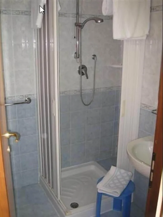 غرفة ثلاثية، Hotel Corallo 4/4