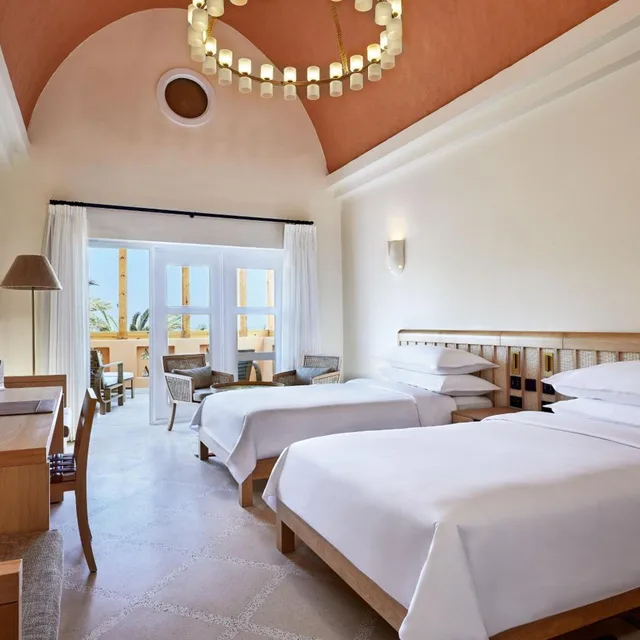 Guest Room, Deluxe, Twin Beds, Beach Front، Sheraton Miramar Resort El Gouna 1/9