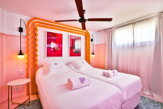 جناح غراند بسرير مزدوج وسريرين منفصلين، Paradiso Ibiza Art Hotel 3/5