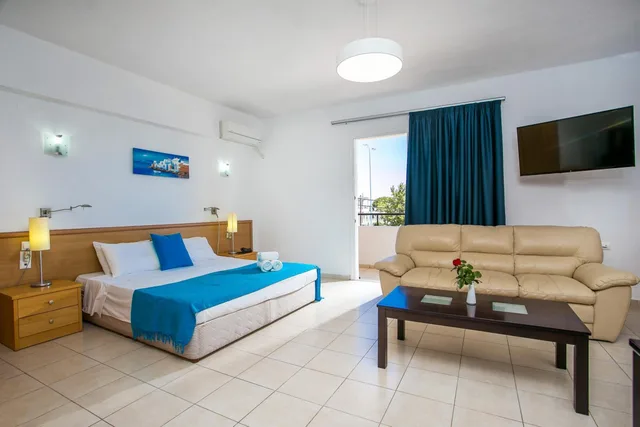 جناح عائلي، Mon Repos Hotel 1/9