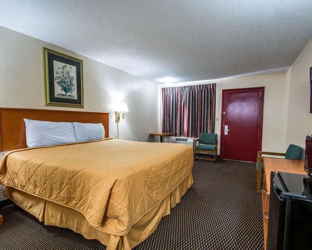 غرفة بسرير كينج، Rodeway Inn Fort Pierce I-95 2/3