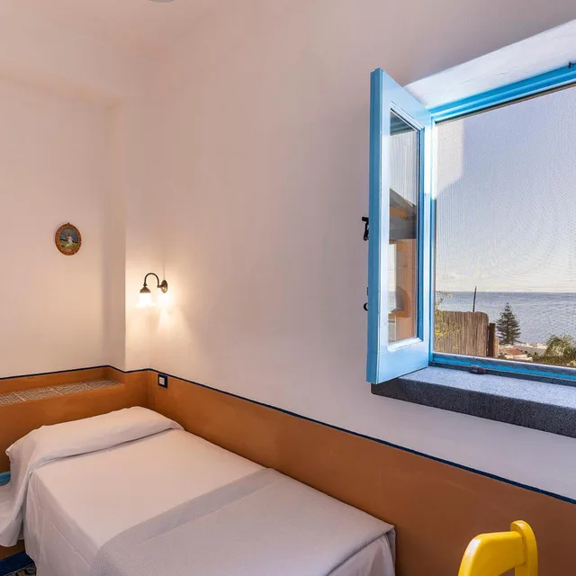 جناح، Hotel Mamma Santina 10/10