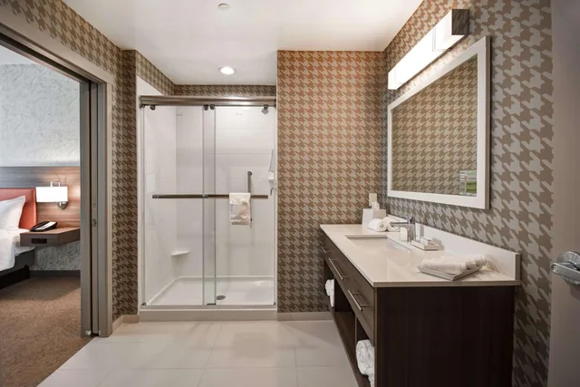 جناح بسرير كينج بغرفة نوم واحدة مع أريكة، Home2 Suites By Hilton Columbus Downtown 3/3
