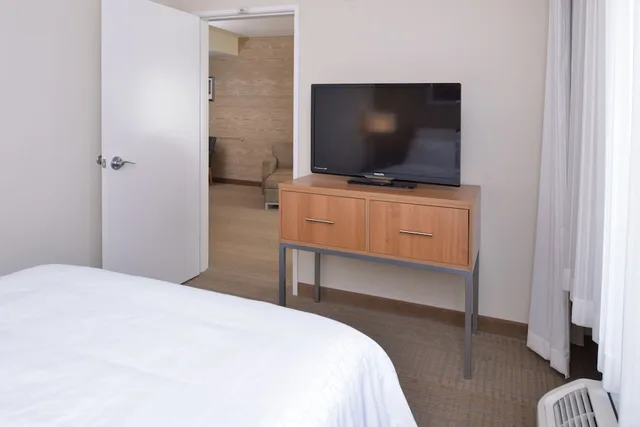 غرفة قياسية بسريرين كوين بشرفة، Holiday Inn Express Suites Pocatello 6/10