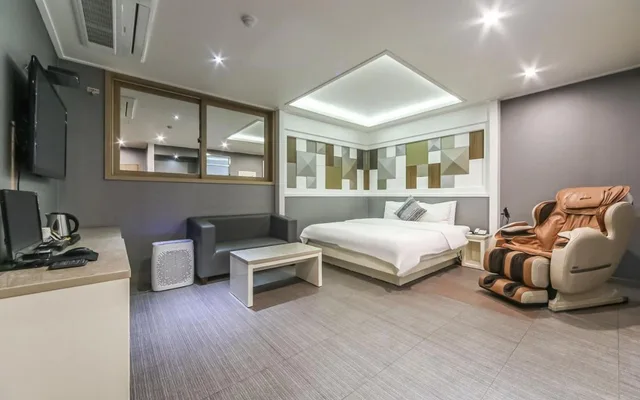 غرفة ديلوكس بسرير مزدوج، 1 Night 2 Days Hotel 1/3
