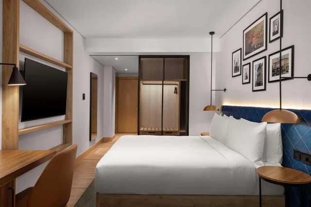 غرفة بسرير كينج بإطلالة على المدينة، Hilton Garden Inn Baku 6/10