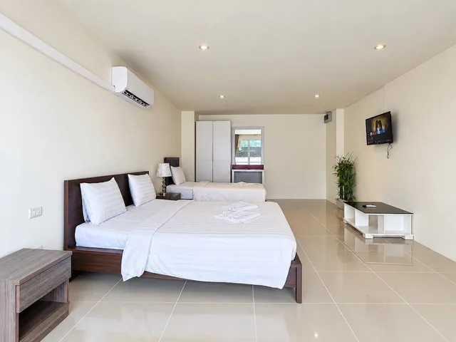 غرفة عائلية بسريرين كينج بإطلالة على البحر بغرفتي نوم بمطبخ، Oceanview Treasure Hotel & Residence 1/10