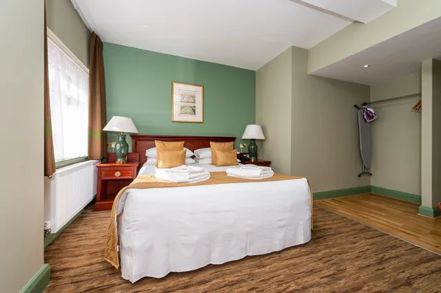 غرفة قياسية بسرير مزدوج، The Stones Hotel 1/7