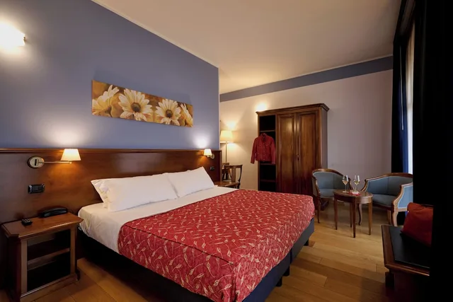 غرفة قياسية بسرير مزدوج أو سريرين منفصلين، Hotel Residence Torino Centro 4/8