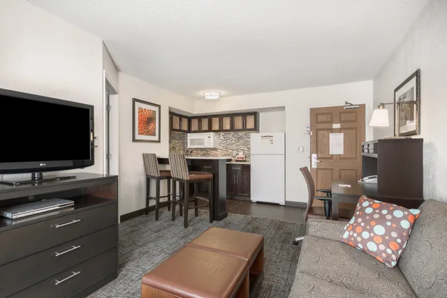 جناح بسريرين مزدوجين بغرفة نوم واحدة، Staybridge Suites Wilmington Newark 1/4