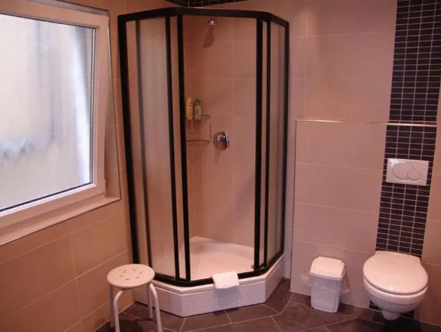 Room, Single, Hotel Sprenz 2/4