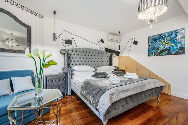 Comfort, Queen Bed, City View, Galeria Valeria Seaside Downtown - MAG Quaint & Elegant Boutique Hotels 3/7