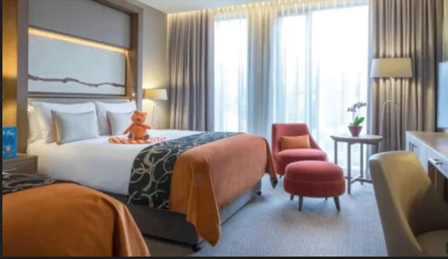 غرفة عائلية بسريرين مزدوجين، Clayton Hotel 3/3