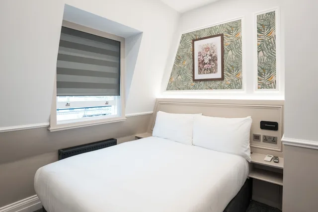 استوديو سوبيريور بسرير مزدوج، WHITELEAF HOTEL 1/4