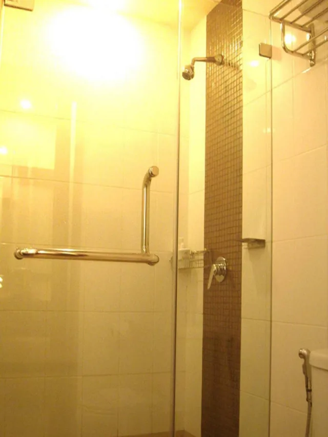 Deluxe, Maninarakorn Hotel 5/6