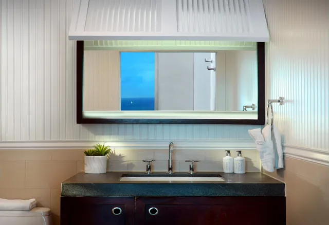 غرفة بريميوم بسرير مزدوج بإطلالة على البحر، Sole Miami A Noble House Resort 3/3