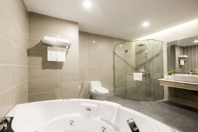 جناح تنفيذي بسرير كينج، Muong Thanh Luxury Vien Trieu Hotel 3/4