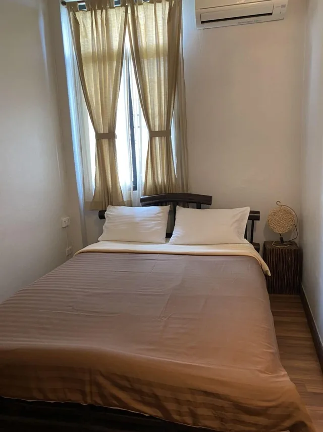 غرفة قياسية بسرير كوين، Lamphu House Bangkok 1/2