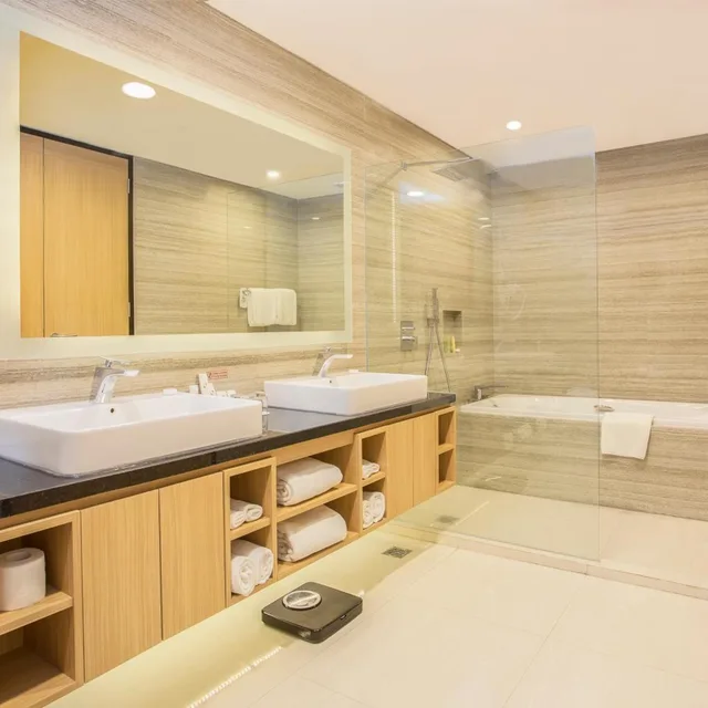President Suite, Swiss-Belhotel Papua Jayapura 2/3