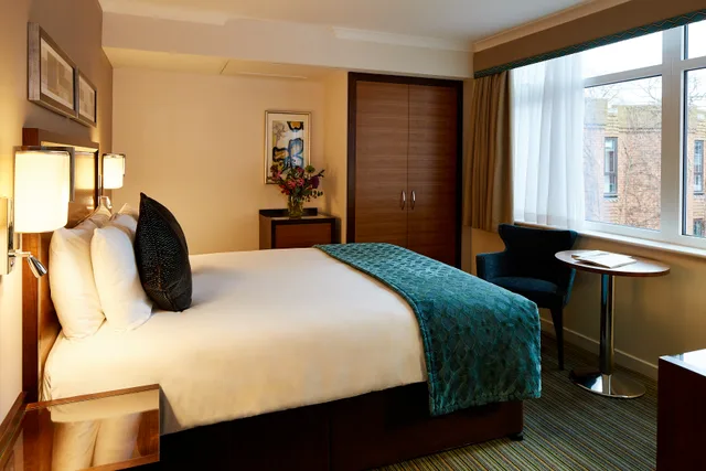 غرفة تنفيذية بسرير مزدوج، The Bull Hotel 2/2