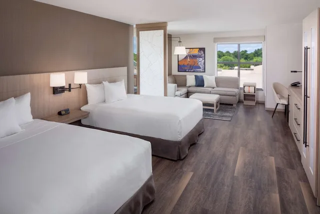 غرفة بسريرين كوين مع أريكة لذوي الإعاقة، Hyatt Place Mount Pleasant Towne Centre 1/2