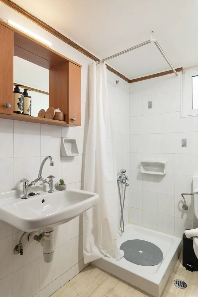 استوديو كلاسيكي بسرير كوين، Thelesi Apartments 6/7