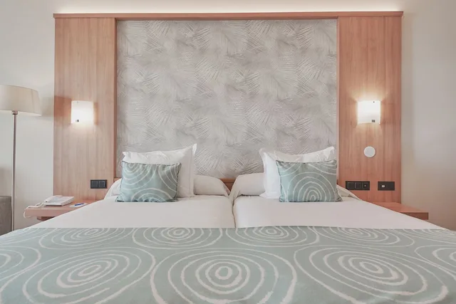 غرفة بسريرين منفصلين، Gloria Palace San Agustin 3/4