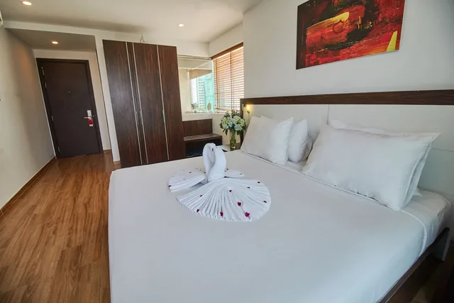 غرفة ديلوكس بسريرين منفصلين بإطلالة على الجبل بشرفة، An Vista Hotel 2/10