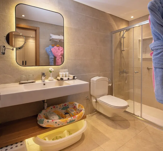 Deluxe, Family, 1 Double and 2 Bunk Beds، Fort Arabesque Beach Resort 5/5