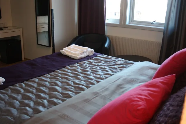 Room, Double Bed, Hotell Lyktan 3/5
