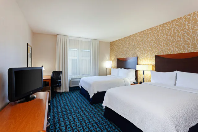 غرفة، Fairfield Inn Suites Los Angeles West Covina 1/4