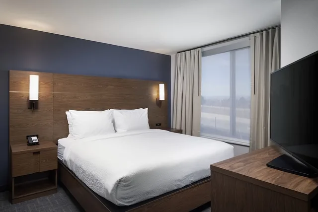استوديو بسرير كينج مع أريكة لذوي الإعاقة، Residence Inn by Marriott Denver Aurora 1/4