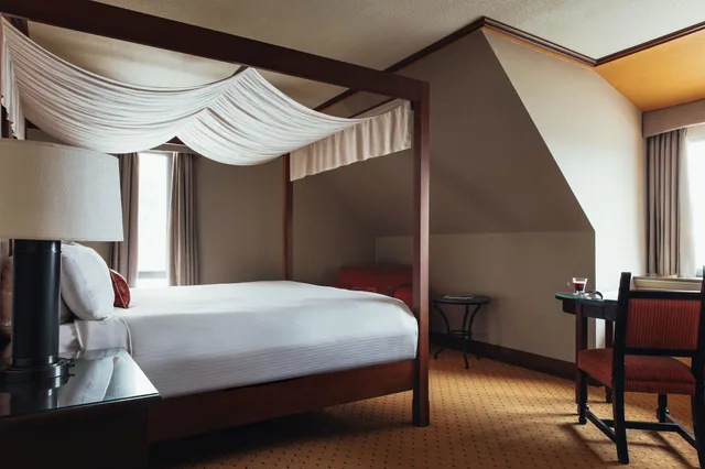 1 Bedroom, Fairmont Gold, Suite, King Bed، Fairmont Tremblant 2/5