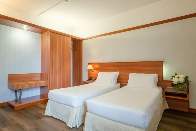 غرفة متصلة عائلية بسرير كوين وسريرين منفصلين، Shg Hotel Bologna 2/10