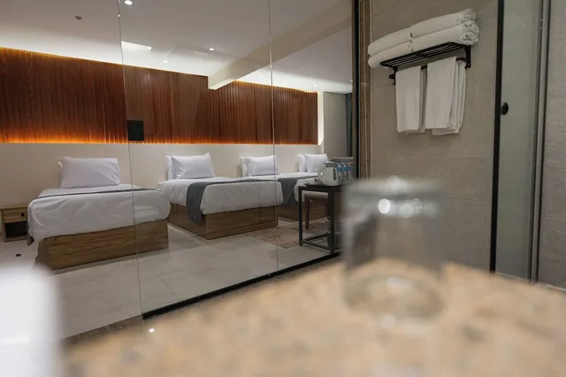 غرفة قياسية رباعية بأربعة أسرّة، Pyramid Front Hotel 2/4
