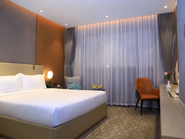 غرفة ديلوكس بسرير كينج، Skylight In Terminal Hotel 1/4
