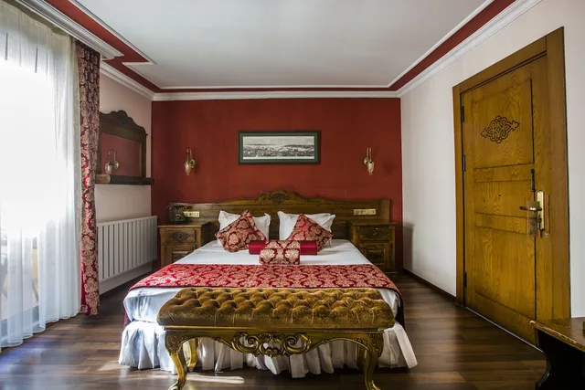 Superior, King Bed, Courtyard Area، Garden House Istanbul 1/4