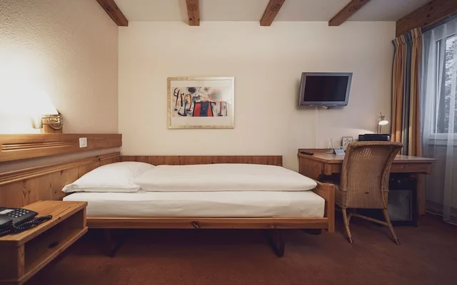 غرفة كلاسيكية مفردة بسرير كوين، Mountain Plaza Hotel 1/5