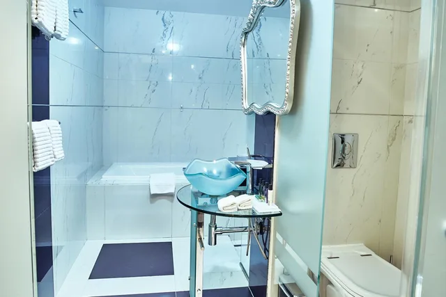 غرفة قياسية مفردة، Grand Hotel Continental 6/11